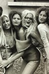 2000 - Versus FW backstage (2000) 2000 - Versus FW backstage (2000)
