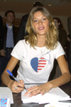 2001 12 11 - Fashion for America promoting Vogue magazine in NYC (2001) 2001 12 11 - Fashion for America promoting Vogue magazine in NYC (2001)