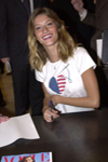 2001 12 11 - Fashion for America promoting Vogue magazine in NYC (2001) 2001 12 11 - Fashion for America promoting Vogue magazine in NYC (2001)